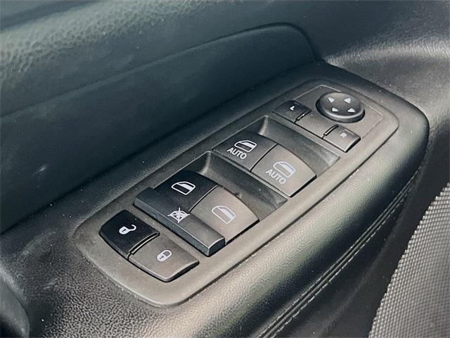 used 2021 Jeep Grand Cherokee car, priced at $22,528