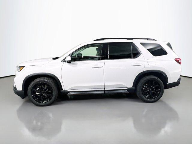 new 2025 Honda Pilot car, priced at $49,688