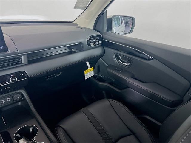 new 2025 Honda Pilot car, priced at $43,473