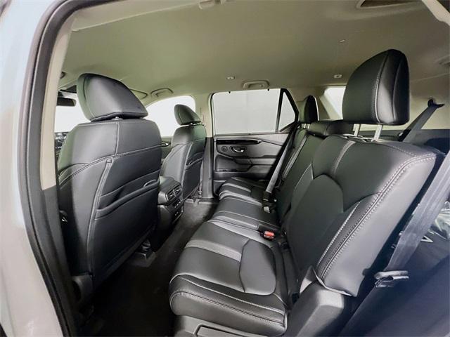 new 2025 Honda Pilot car, priced at $43,473