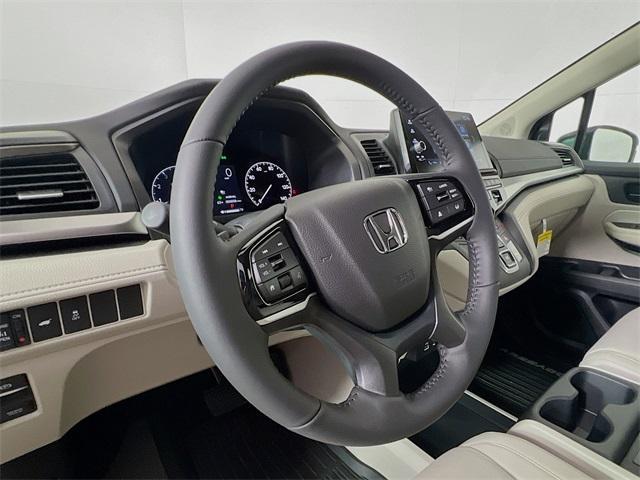 new 2026 Honda Odyssey car, priced at $43,371
