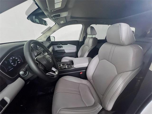 new 2025 Honda Pilot car, priced at $49,463