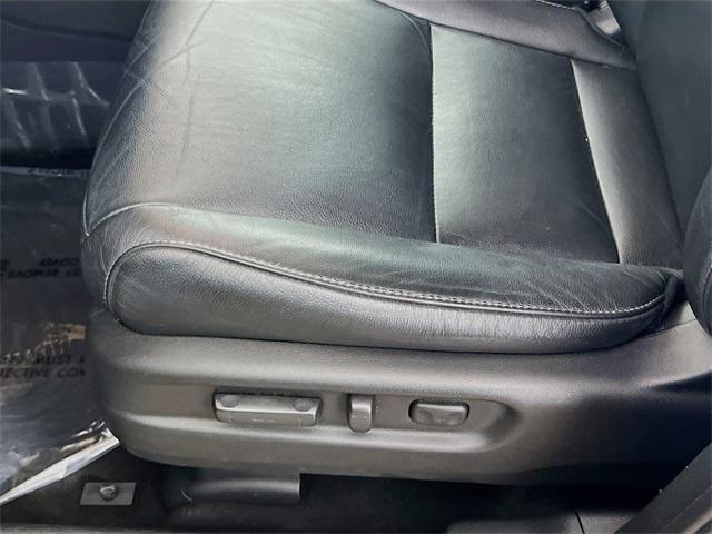 used 2016 Honda Pilot car, priced at $14,430