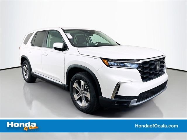 new 2025 Honda Pilot car, priced at $41,490