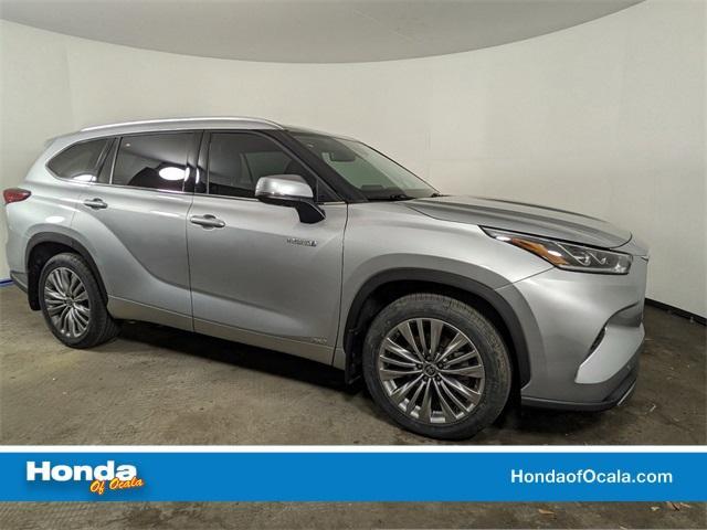 used 2021 Toyota Highlander Hybrid car, priced at $41,721