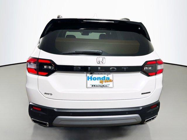 new 2025 Honda Pilot car, priced at $49,418
