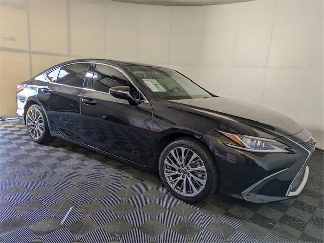 used 2020 Lexus ES 350 car, priced at $30,000