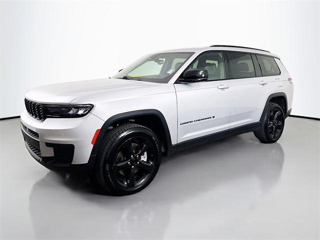 used 2023 Jeep Grand Cherokee L car, priced at $30,000
