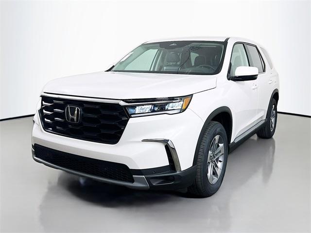 new 2025 Honda Pilot car, priced at $41,490
