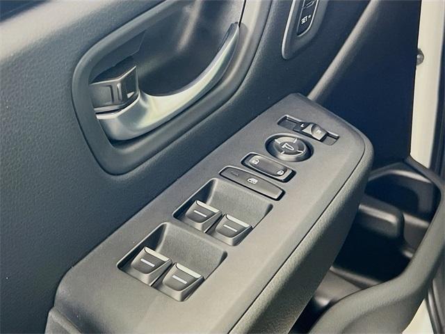 new 2025 Honda Pilot car, priced at $41,490