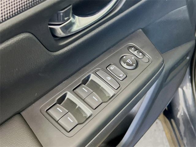 new 2025 Honda CR-V Hybrid car, priced at $37,320