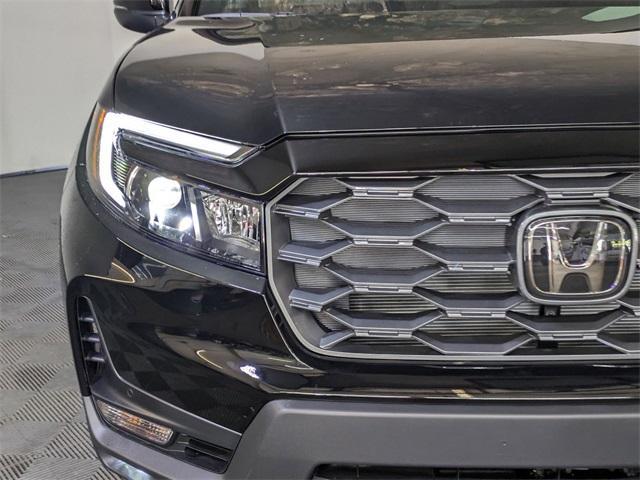 new 2025 Honda Ridgeline car, priced at $44,238