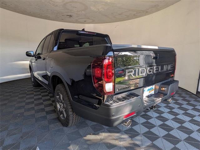 new 2025 Honda Ridgeline car, priced at $44,238