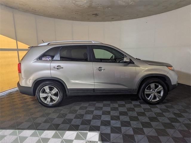 used 2013 Kia Sorento car, priced at $9,250