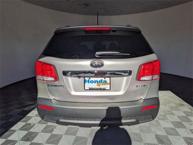 used 2013 Kia Sorento car, priced at $9,250