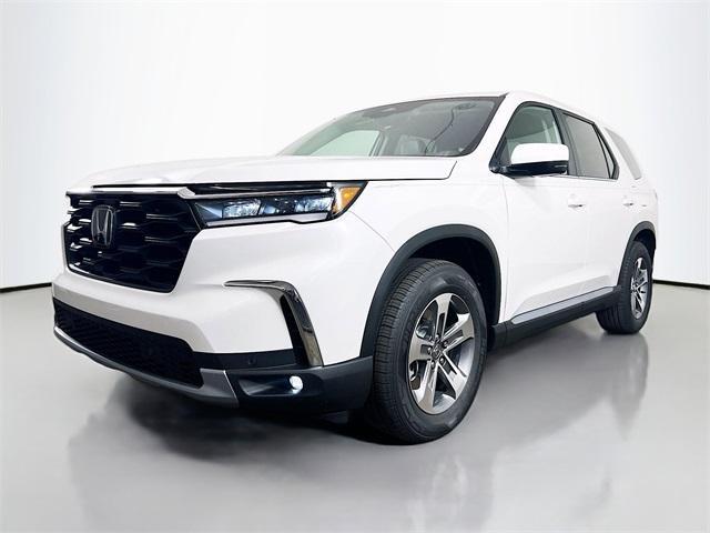 new 2025 Honda Pilot car, priced at $42,945