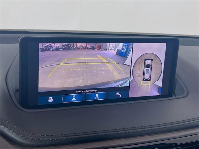 used 2024 Acura MDX car, priced at $43,598