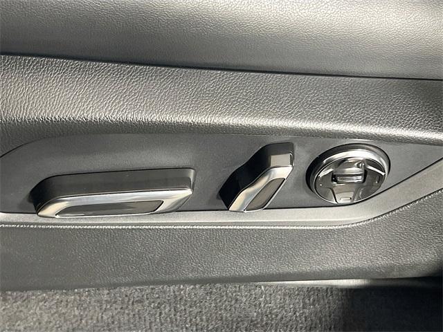 used 2024 Acura MDX car, priced at $43,598