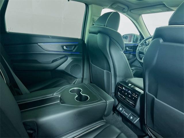 used 2024 Acura MDX car, priced at $43,598