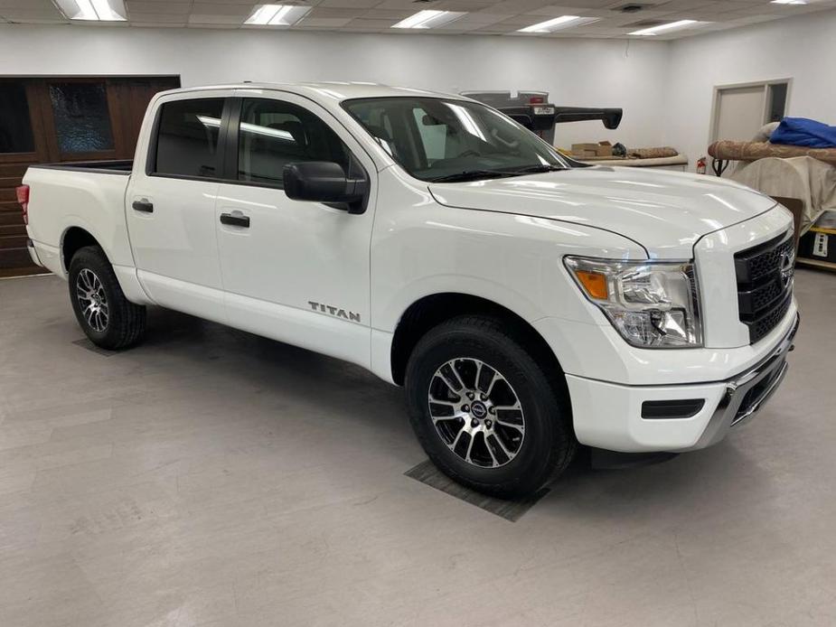 used 2023 Nissan Titan car, priced at $36,985