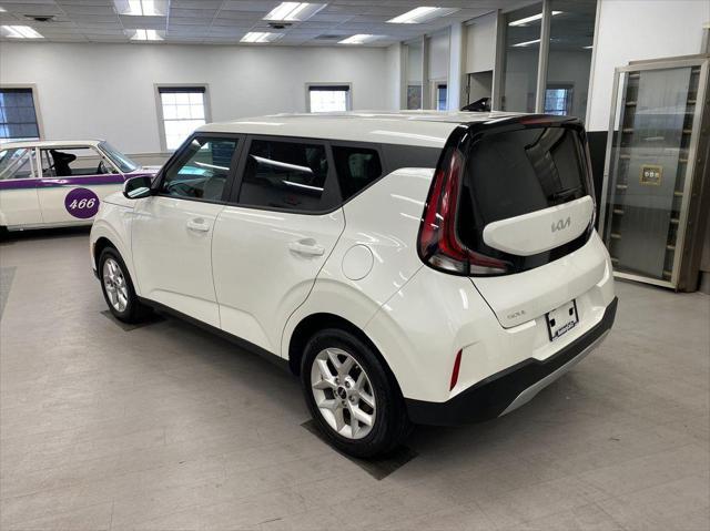 used 2024 Kia Soul car, priced at $15,985