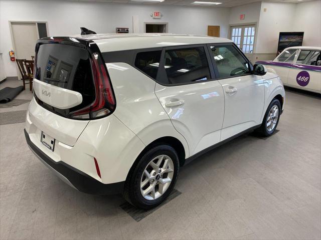 used 2024 Kia Soul car, priced at $15,985