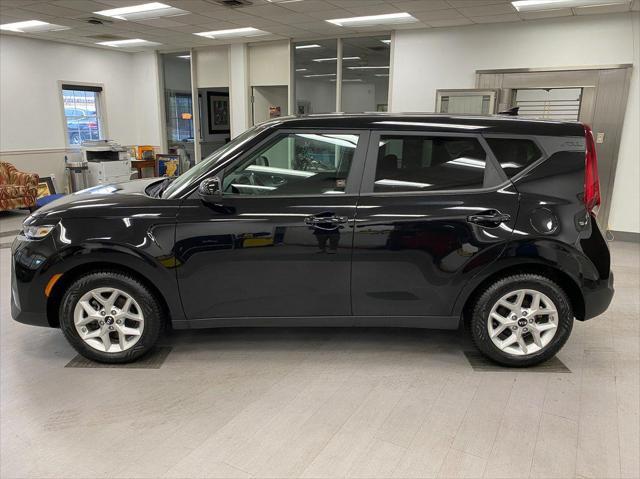 used 2021 Kia Soul car, priced at $15,495