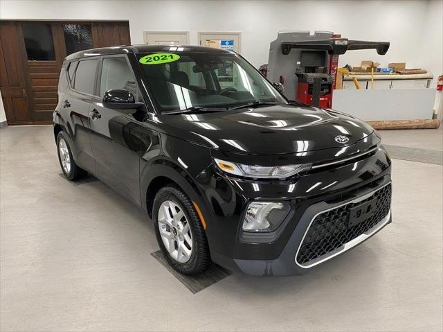 used 2021 Kia Soul car, priced at $15,495