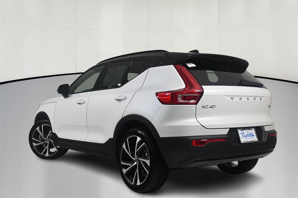 used 2021 Volvo XC40 car, priced at $30,690