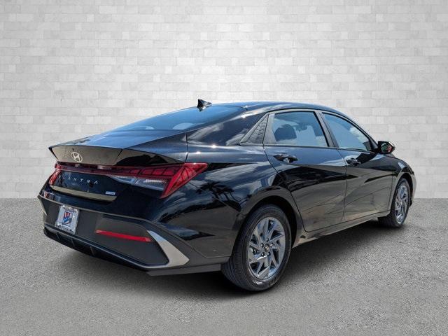 new 2024 Hyundai Elantra HEV car, priced at $28,681