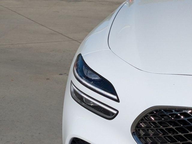 new 2025 Genesis G70 car, priced at $42,078