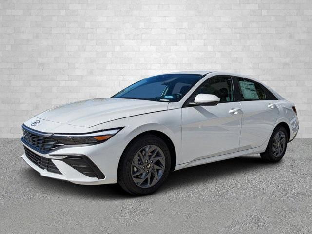 new 2025 Hyundai Elantra car, priced at $26,450