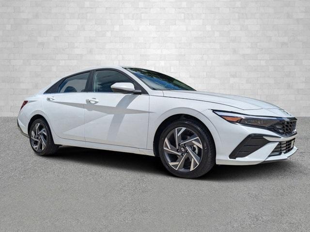 new 2025 Hyundai Elantra car, priced at $29,025