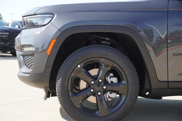 new 2025 Jeep Grand Cherokee car, priced at $43,438