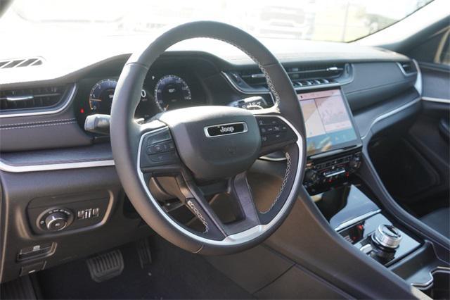 new 2025 Jeep Grand Cherokee car, priced at $43,438