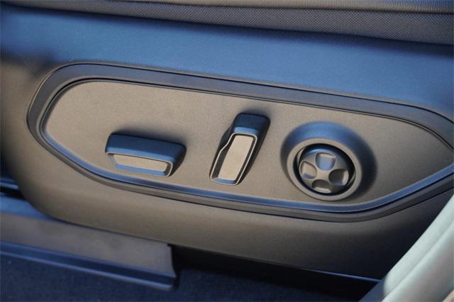 new 2025 Jeep Grand Cherokee car, priced at $43,438