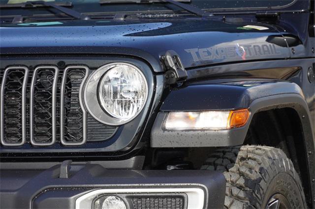 new 2025 Jeep Gladiator car, priced at $42,955