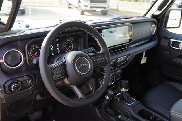 new 2025 Jeep Gladiator car, priced at $42,955