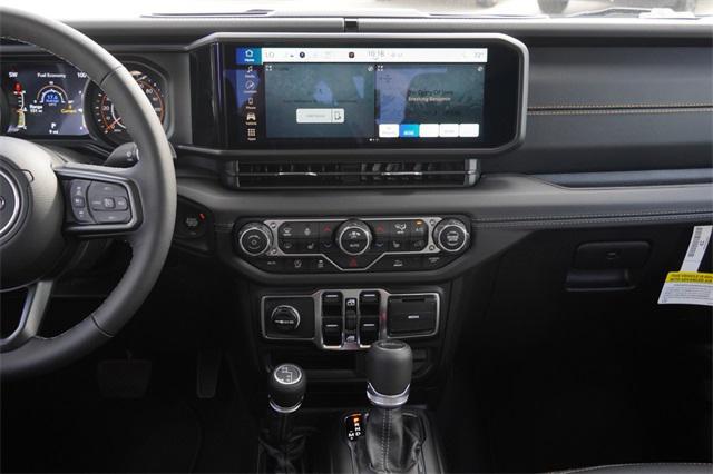 new 2025 Jeep Gladiator car, priced at $45,702