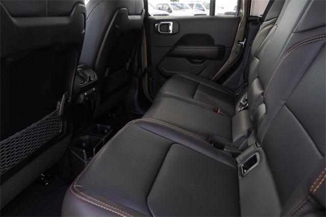 new 2025 Jeep Gladiator car, priced at $45,702