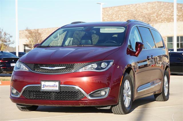 used 2019 Chrysler Pacifica car, priced at $17,988