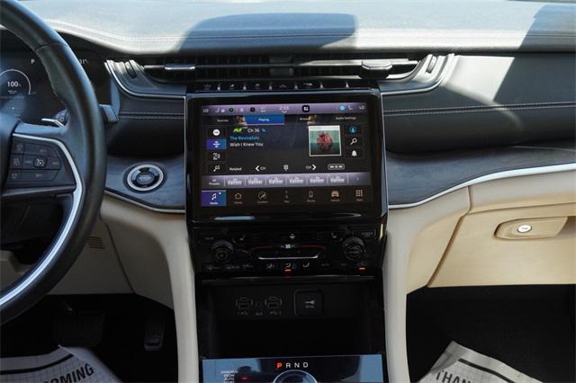 used 2022 Jeep Grand Cherokee car, priced at $29,376