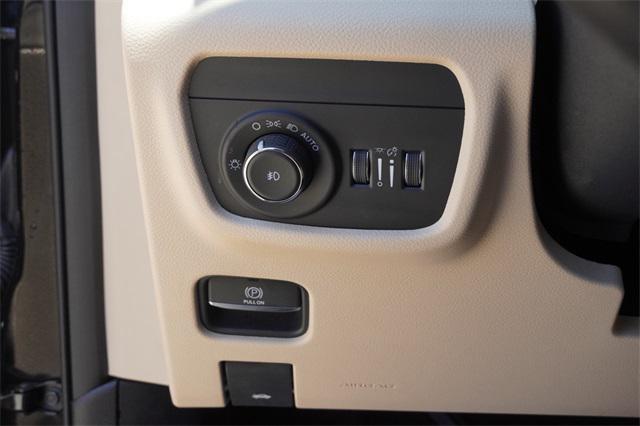 used 2022 Jeep Grand Cherokee car, priced at $29,376