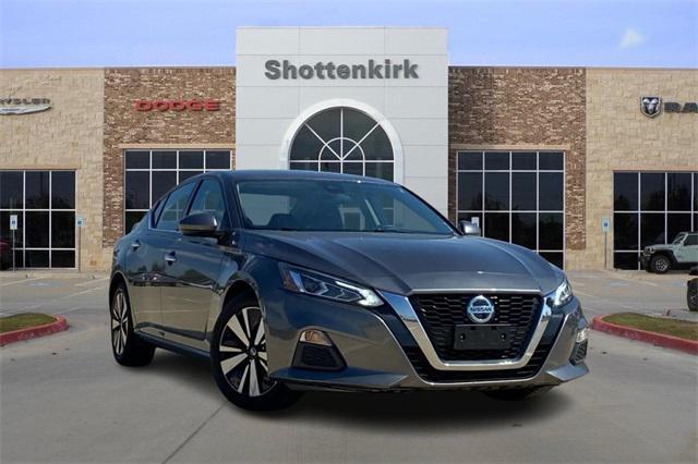 used 2022 Nissan Altima car, priced at $19,393