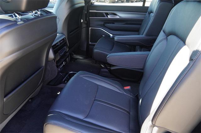 new 2025 Jeep Wagoneer car, priced at $70,930