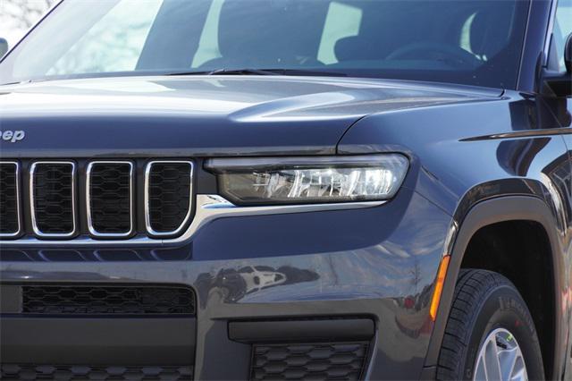 new 2025 Jeep Grand Cherokee L car, priced at $40,125