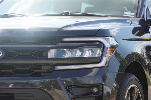 used 2023 Ford Expedition car