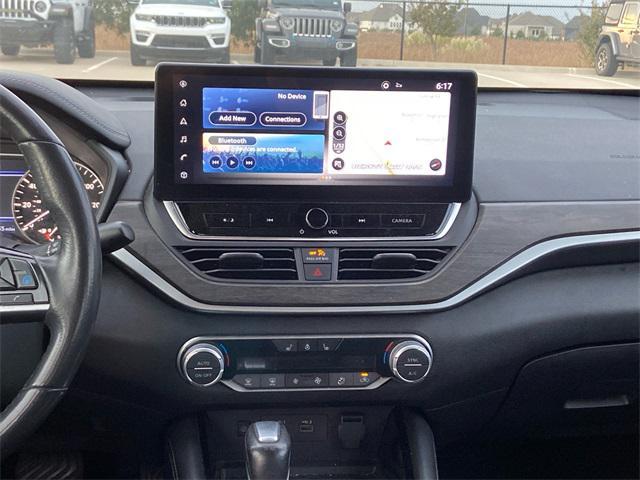 used 2023 Nissan Altima car, priced at $21,856