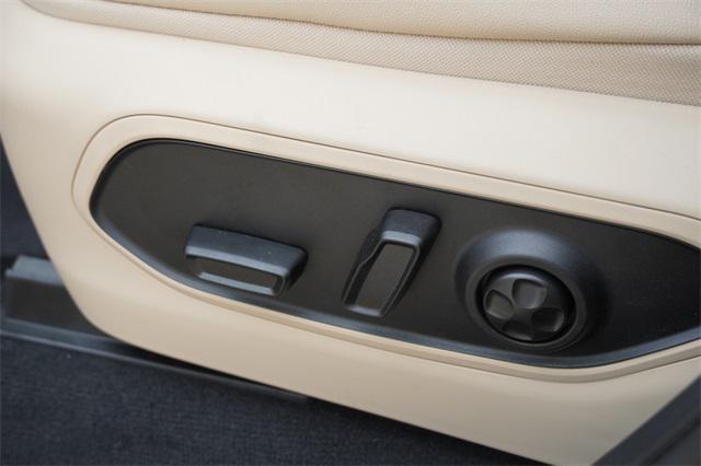 new 2025 Jeep Grand Cherokee car, priced at $43,131