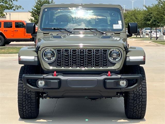new 2025 Jeep Gladiator car, priced at $53,540